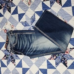 Women's Rock Revival- Amazing deal